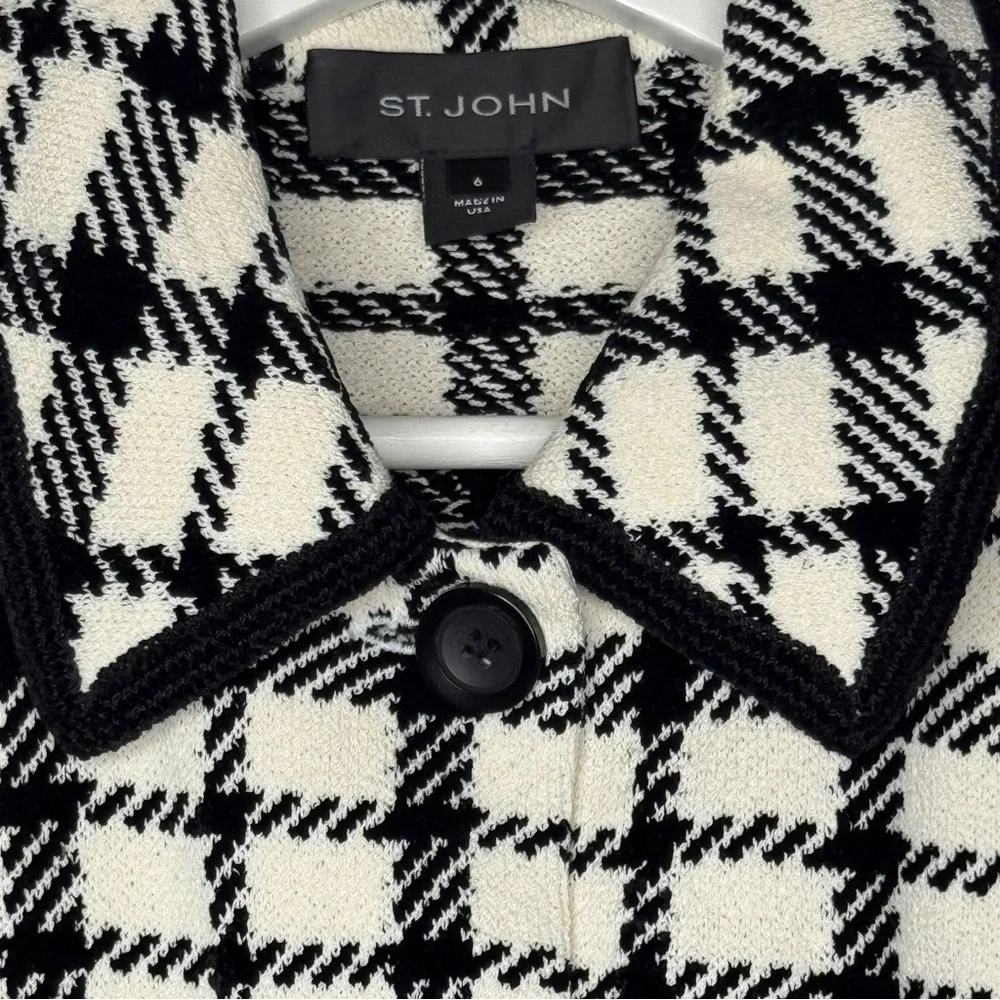 ST. JOHN Black & Off-White Plaid Knit Button‎ Jacket Size 6
